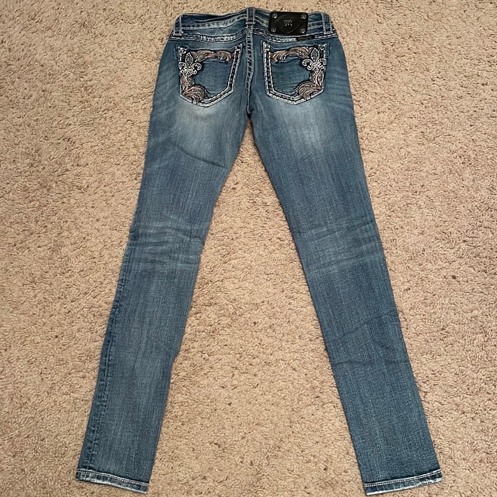 Miss Me Skinny Jeans, Size 26. Gently Worn!